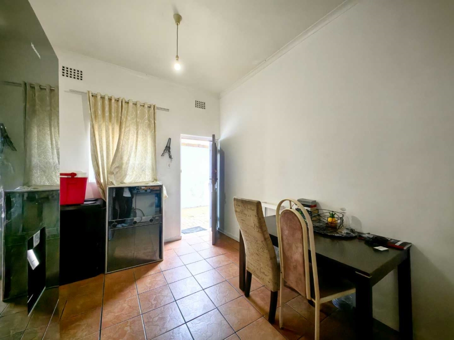 0 Bedroom Property for Sale in Lansdowne Western Cape